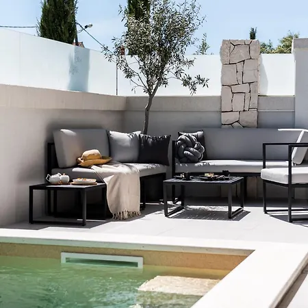 Luxury Apartment Luna With Private, Heated Pool Zadar Buitenkant foto