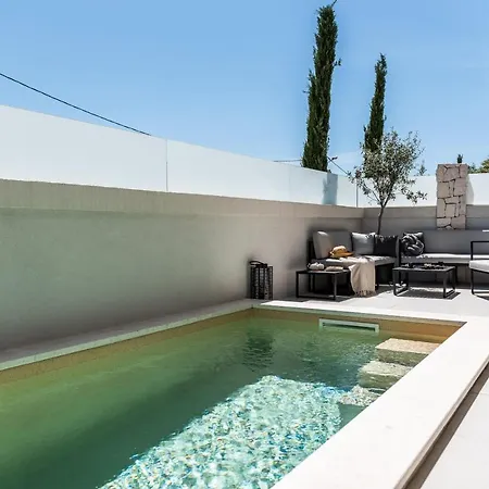 Luxury Apartment Luna With Private, Heated Pool Zadar Buitenkant foto