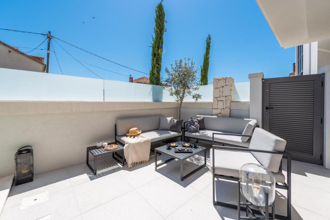 Apartment Luxury Luna With Private, Heated Pool Zadar