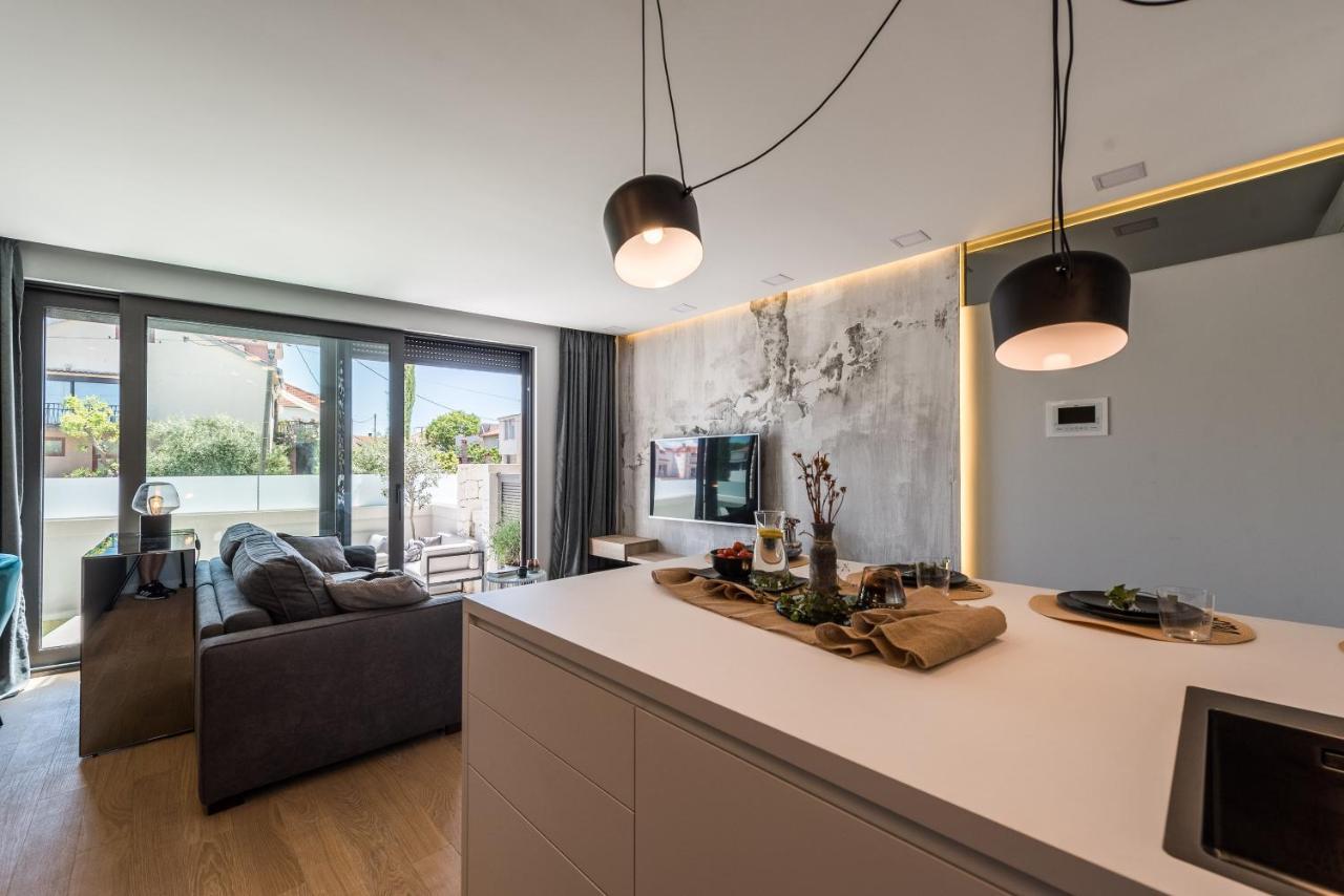 Luxury Luna With Private, Heated Pool *